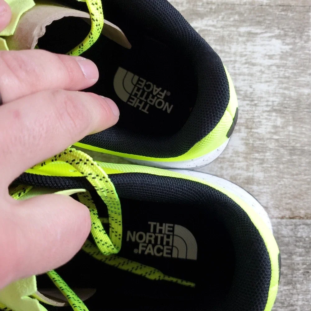 The North Face Vectiv‎ Eminus Mens Shoes Sz 11.5 Running Led Yellow Sneakers